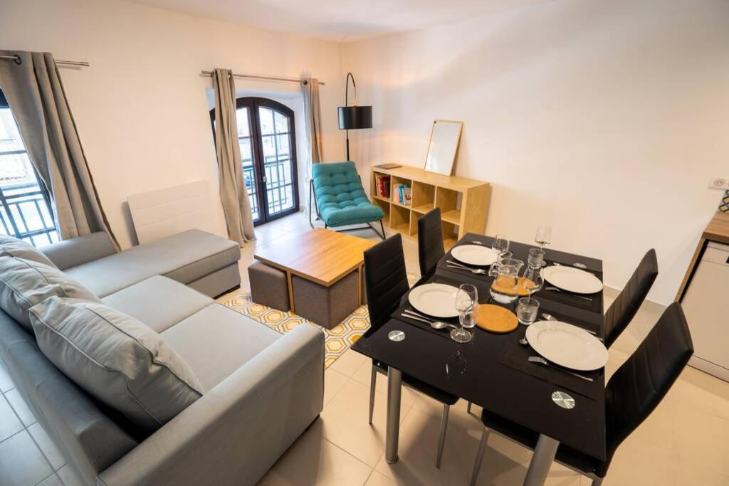 La Veilleuse - Appartement Au Coeur Du Centre Ville Limoges Buitenkant foto