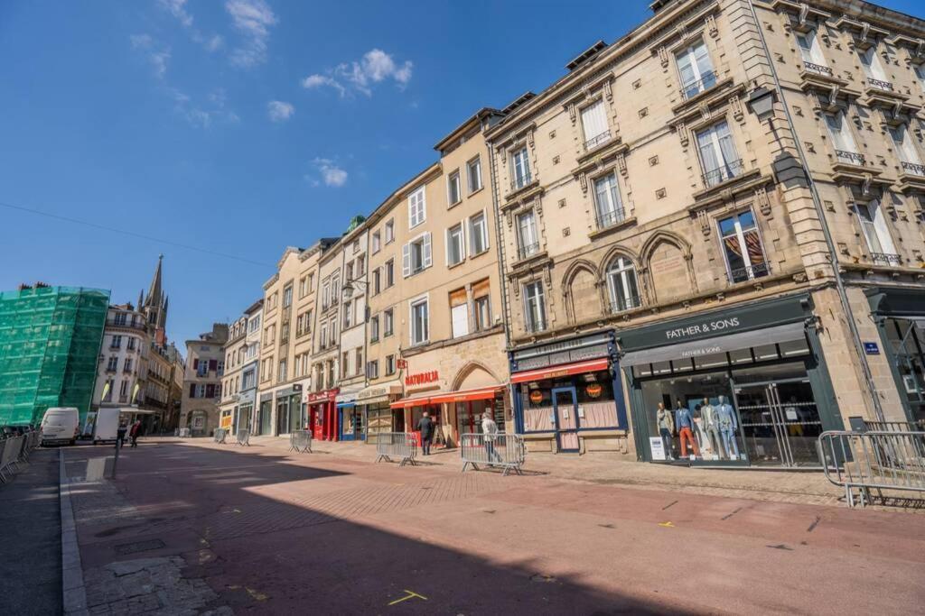 La Veilleuse - Appartement Au Coeur Du Centre Ville Limoges Buitenkant foto